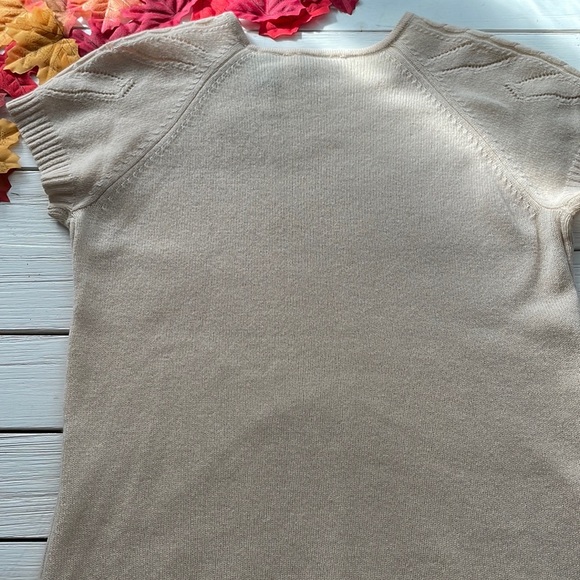 MAG by Magaschoni Short Sleeve 100% Cashmere Sweater Cream size S - Picture 9 of 9